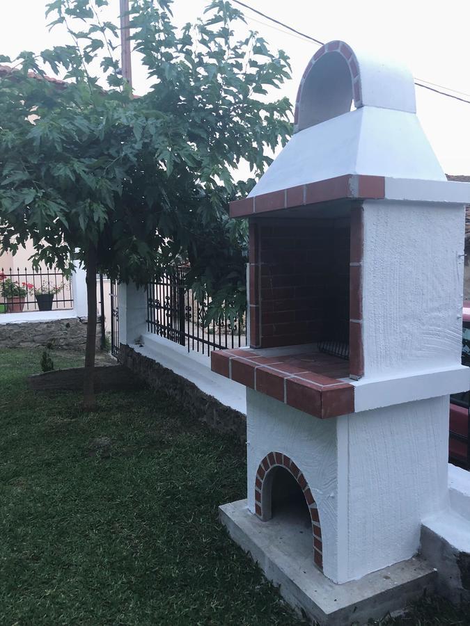 Kyr Gianni Mansion Sykia Chalkidikis Exterior foto